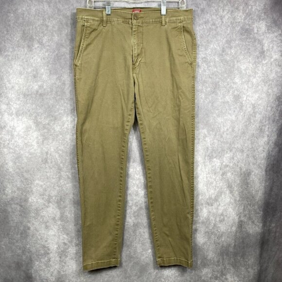 Levis XX Chino Standard Taper Pants Mens Tag 33x32 Actual (33x30) Brown Casual - Picture 1 of 11